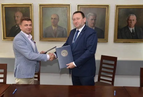 Politechnika Warszawska pracownia BIMs PLUS